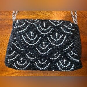 La Regale Beaded Evening Clutch Detachable Chain Strap